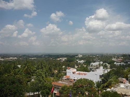 Hotel Paradise - Mysore Dasaprakash Group Bagian luar foto