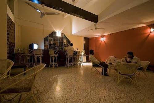 Hotel Paradise - Mysore Dasaprakash Group Bagian luar foto