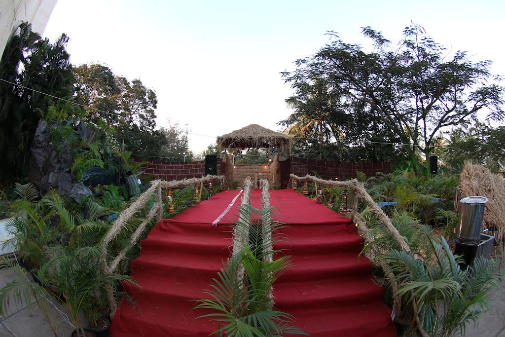 Hotel Paradise - Mysore Dasaprakash Group Bagian luar foto
