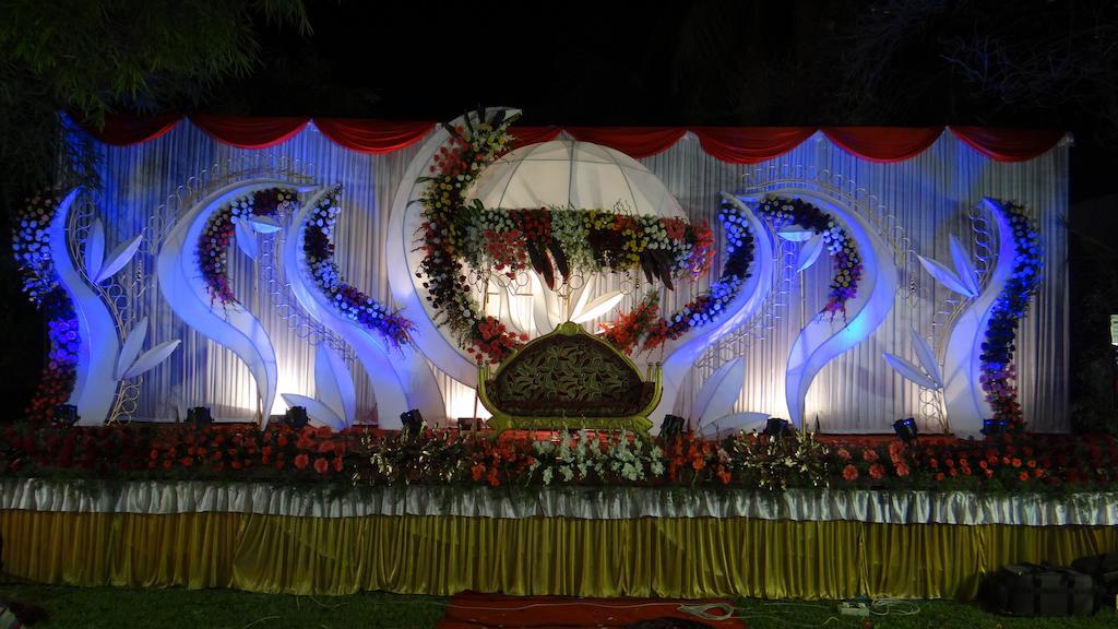 Hotel Paradise - Mysore Dasaprakash Group Bagian luar foto