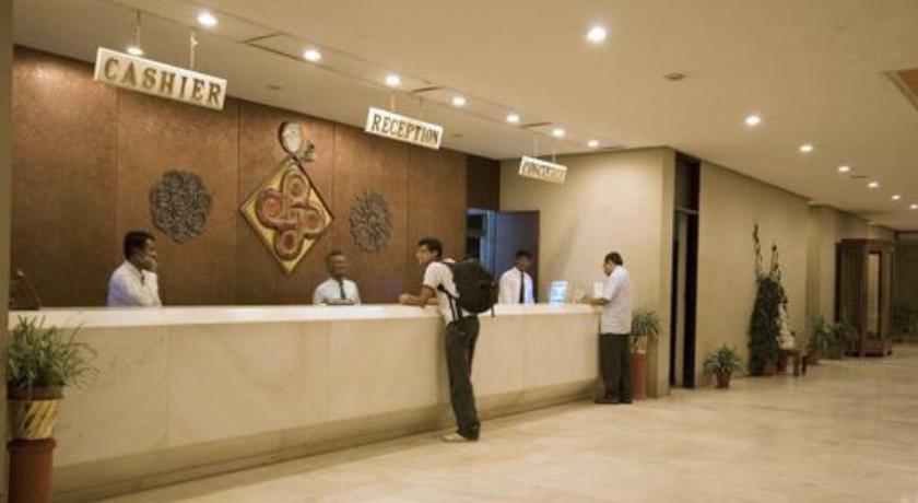 Hotel Paradise - Mysore Dasaprakash Group Bagian luar foto