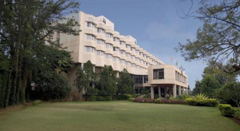 Hotel Paradise - Mysore Dasaprakash Group Bagian luar foto